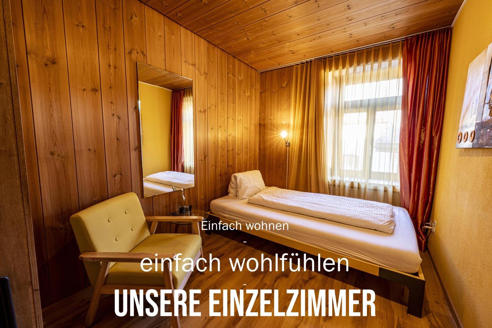 Curuna Hotel-Garni B&B Scuol Esterno foto